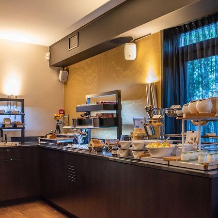 Hotel & Spa Savarin - Rijswijk, Хага Екстериор снимка