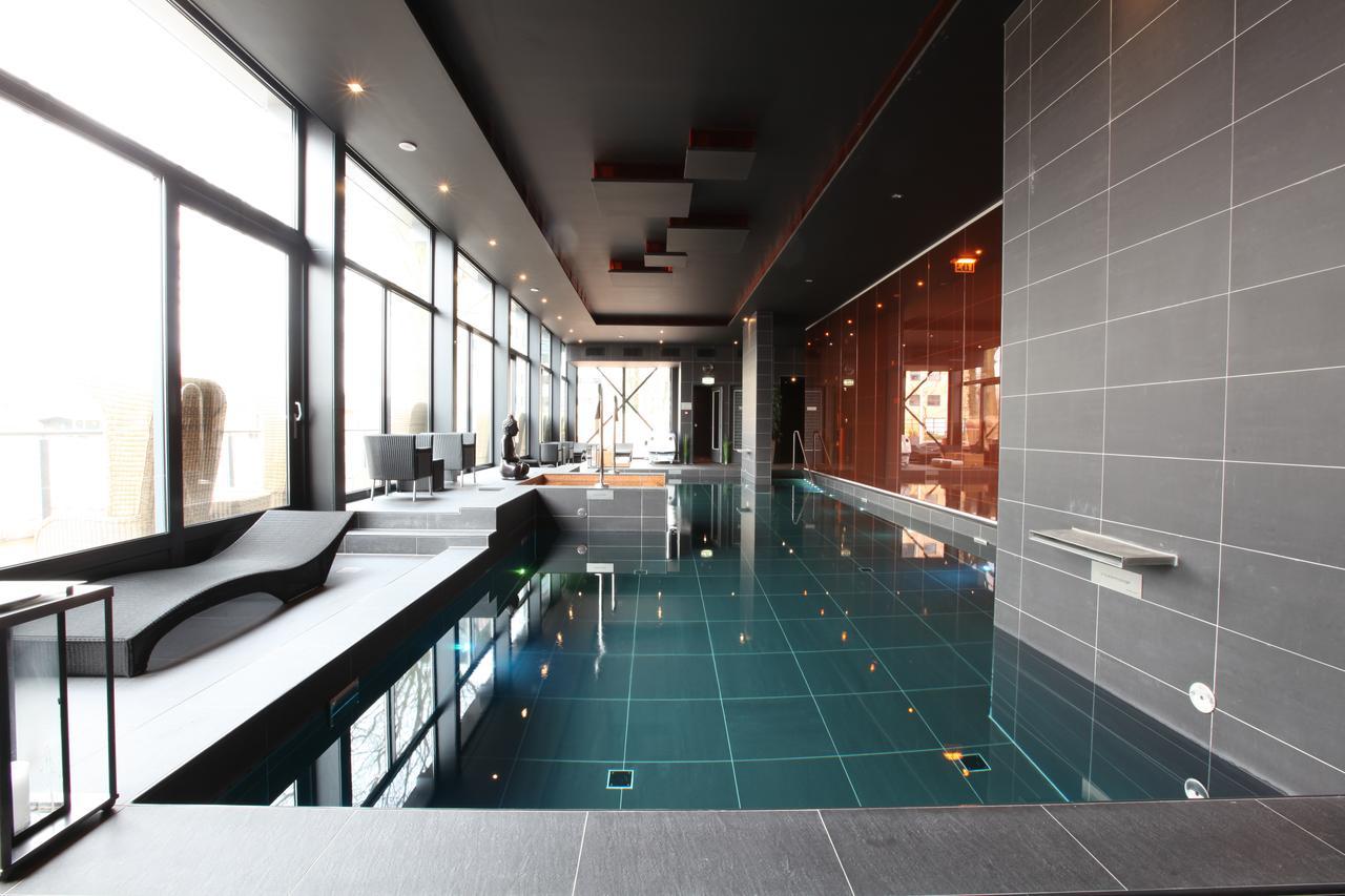 Hotel & Spa Savarin - Rijswijk, Хага Екстериор снимка